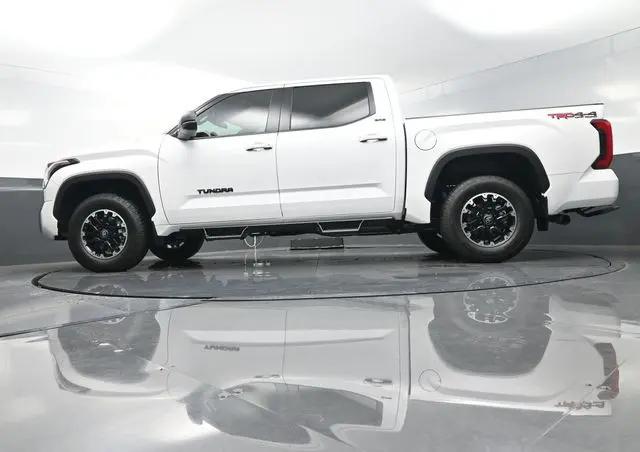 2026 Toyota Tundra SR5 CrewMax 5.5' Bed