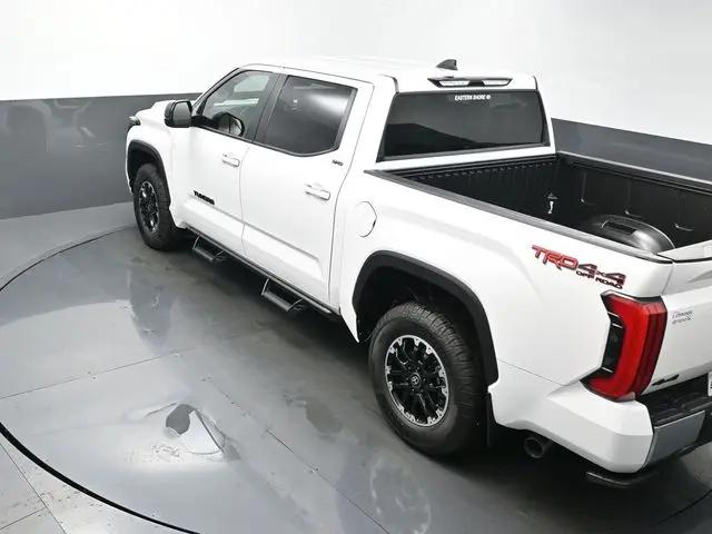 2026 Toyota Tundra SR5 CrewMax 5.5' Bed