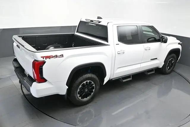 2026 Toyota Tundra SR5 CrewMax 5.5' Bed