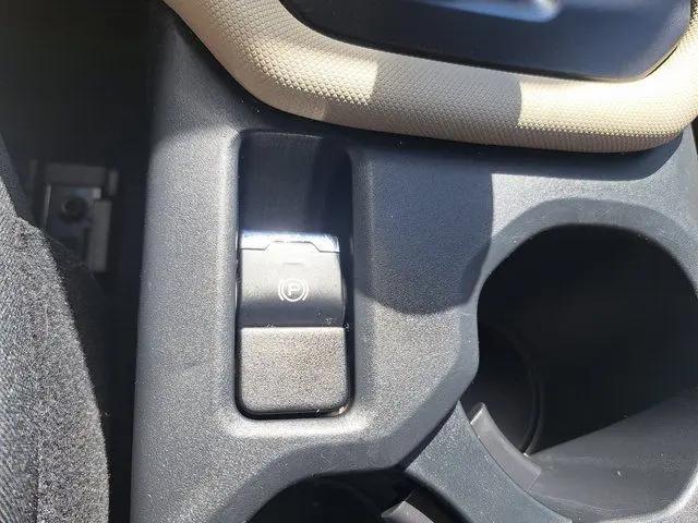2025 Subaru Forester Base