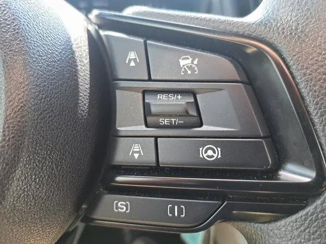 2025 Subaru Forester Base