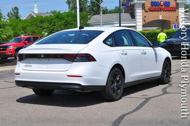 2025 Honda Accord Sedan SE