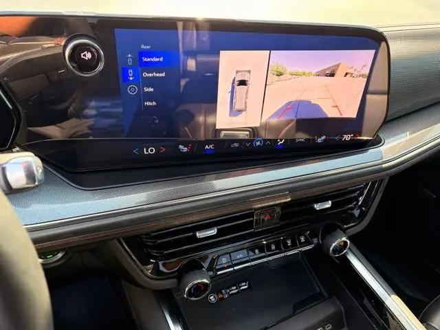 2025 Chevrolet Tahoe 4WD RST