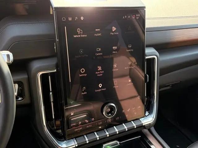 2025 GMC Yukon XL 4WD Denali