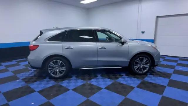 2017 Acura MDX w/Technology Package
