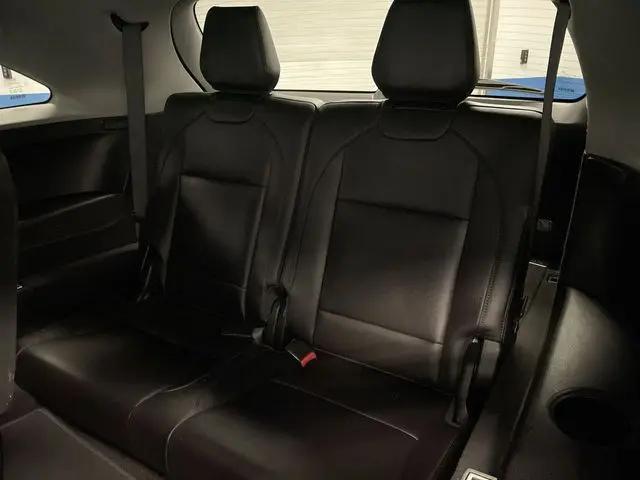 2017 Acura MDX w/Technology Package