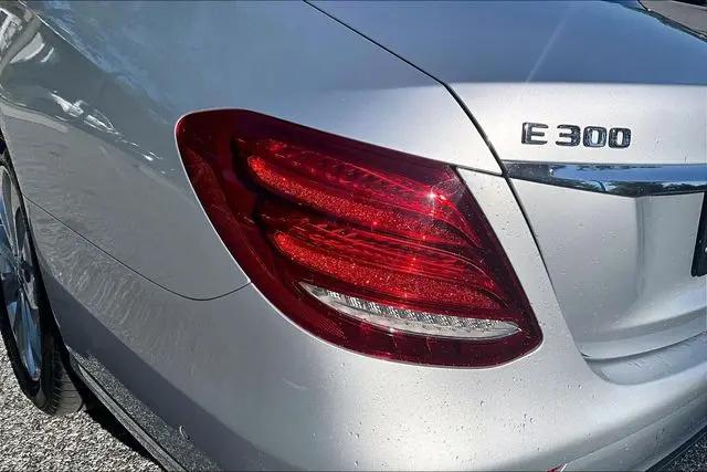 2019 Mercedes-Benz E-CLASS E 300 4MATIC