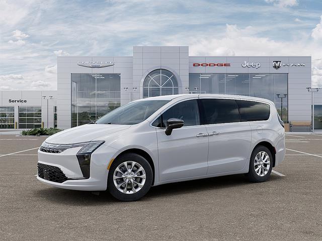 New 2027 Chrysler Pacifica Select For Sale in East Hanover, NJ