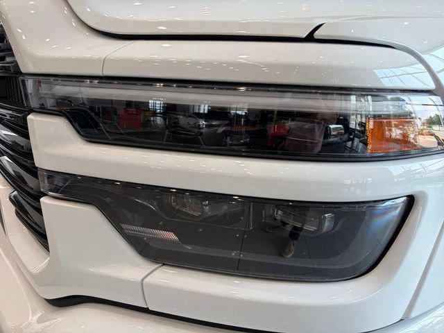2026 Ram 3500 Laramie Crew Cab 4x4 64 Box