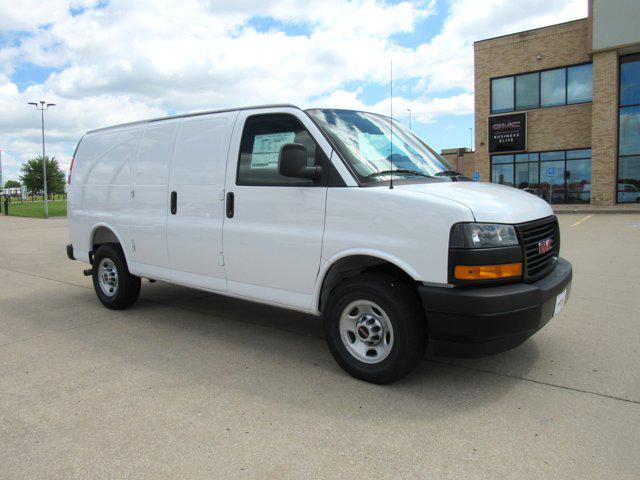 2026 GMC Savana Cargo 2500 Regular Wheelbase, Work Van, RWD