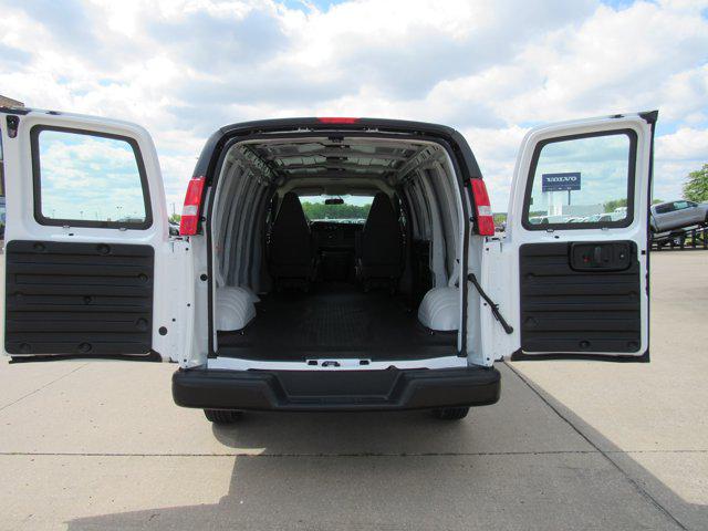 2026 GMC Savana Cargo 2500 Regular Wheelbase, Work Van, RWD