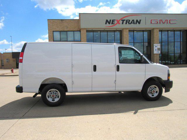 2026 GMC Savana Cargo 2500 Regular Wheelbase, Work Van, RWD