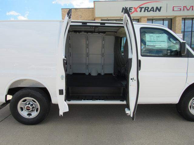 2026 GMC Savana Cargo 2500 Regular Wheelbase, Work Van, RWD