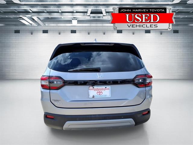 2023 Honda Pilot AWD EX-L 8 Passenger