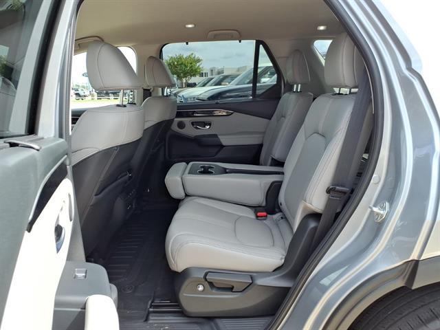 2023 Honda Pilot AWD EX-L 8 Passenger