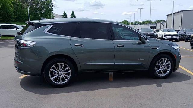 2023 Buick Enclave Avenir FWD