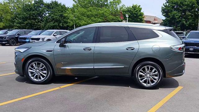 2023 Buick Enclave Avenir FWD