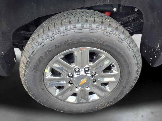 2026 Chevrolet Silverado 3500HD Crew Cab, Standard Bed, High Country, 4WD