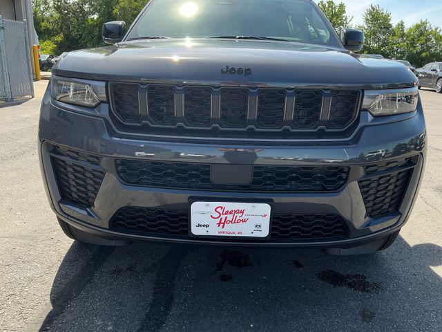 2026 Jeep Grand Cherokee L Altitude 4x4