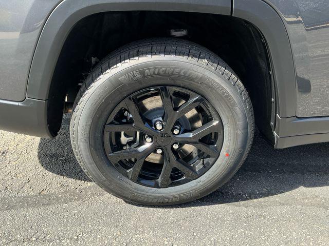 2026 Jeep Grand Cherokee L Altitude 4x4