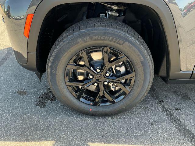 2026 Jeep Grand Cherokee L Altitude 4x4