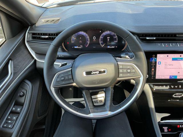 2026 Jeep Grand Cherokee L Altitude 4x4