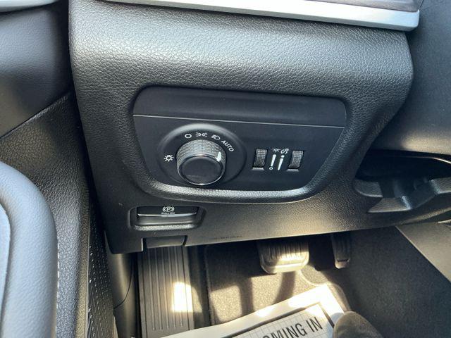2026 Jeep Grand Cherokee L Altitude 4x4
