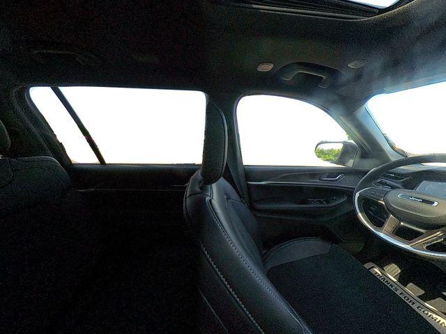 2026 Jeep Grand Cherokee L Altitude 4x4