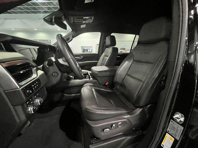 2025 GMC Yukon XL 4WD Denali