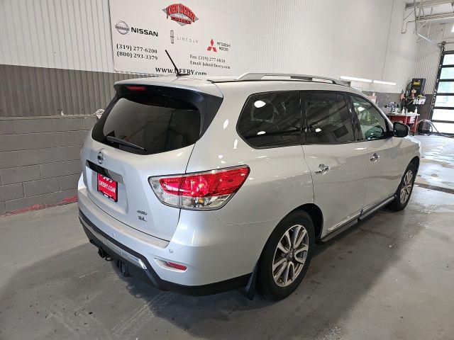 2015 Nissan Pathfinder SL