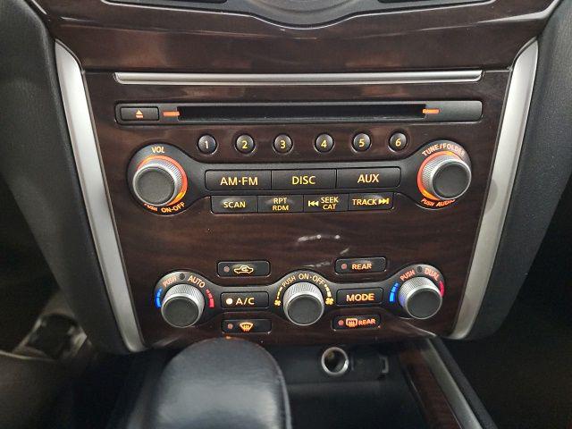 2015 Nissan Pathfinder SL