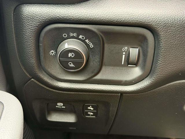 2020 Ram 1500 Big Horn Quad Cab 4x4 6'4" Box