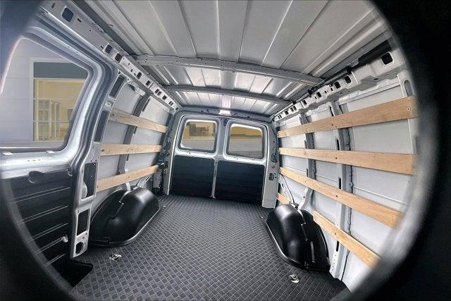 2023 GMC Savana Cargo RWD 2500 Regular Wheelbase Work Van