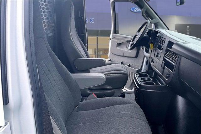 2023 GMC Savana Cargo RWD 2500 Regular Wheelbase Work Van
