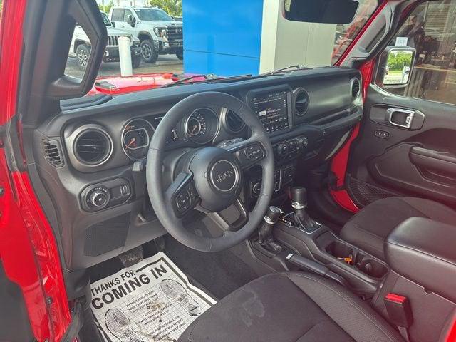 2023 Jeep Wrangler 4-Door Willys 4x4