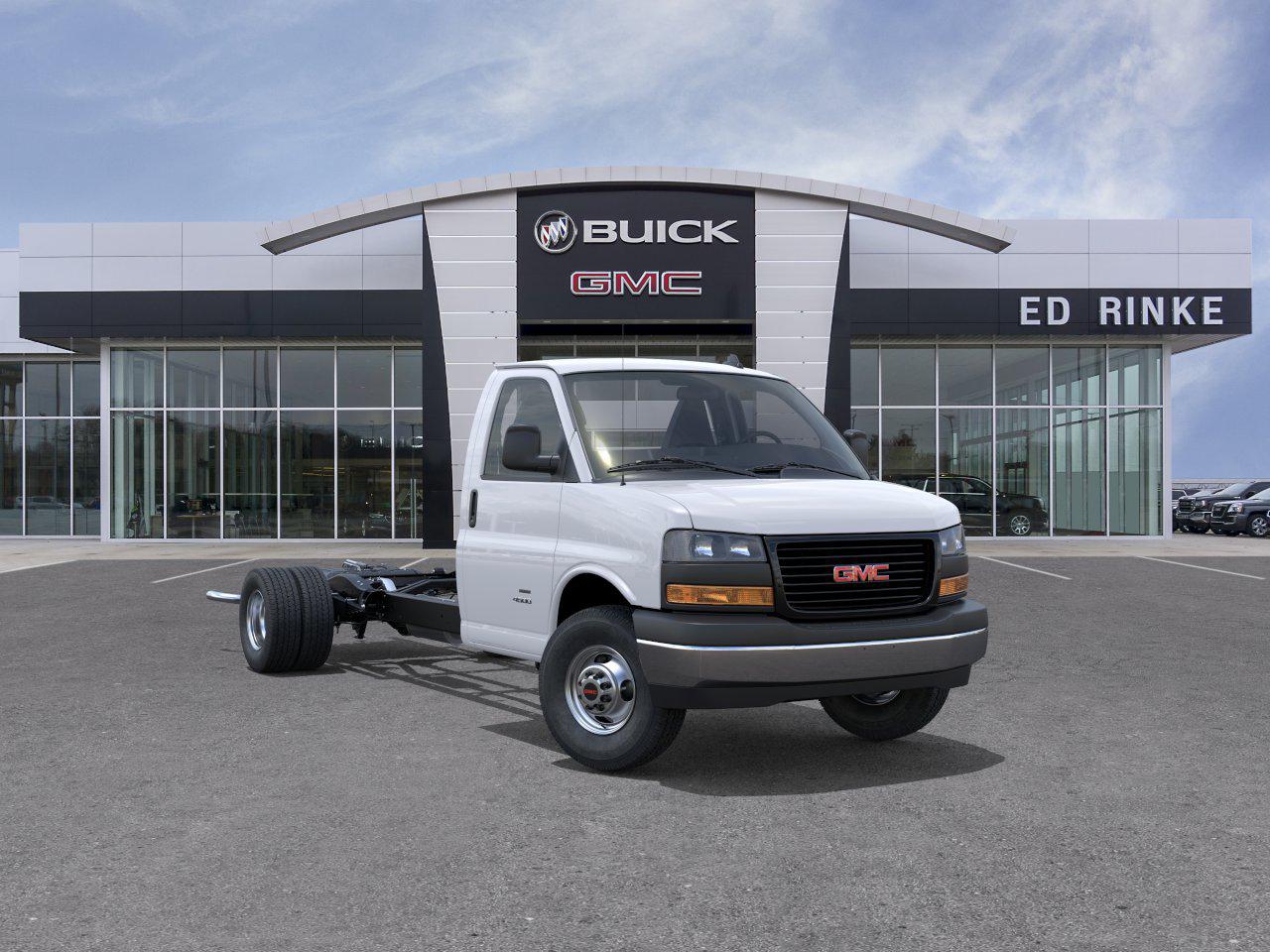Summit White 2026 GMC Savana Chassis 3500 177 Cutaway RWD Van Rear-Wheel Drive 8-Speed Automatic