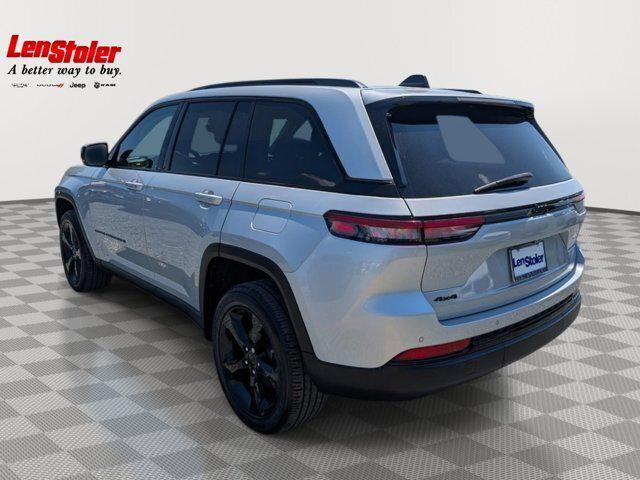 2023 Jeep Grand Cherokee Altitude 4x4 2023 Jeep Grand Cherokee Altitude 4x4