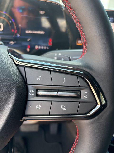 2026 Chevrolet Traverse FWD RS