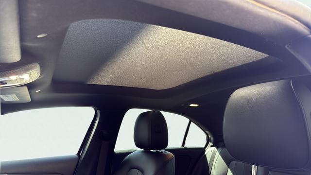 2022 Mercedes-Benz A 220 A 220