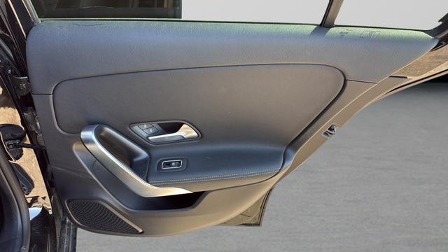 2022 Mercedes-Benz A 220 A 220