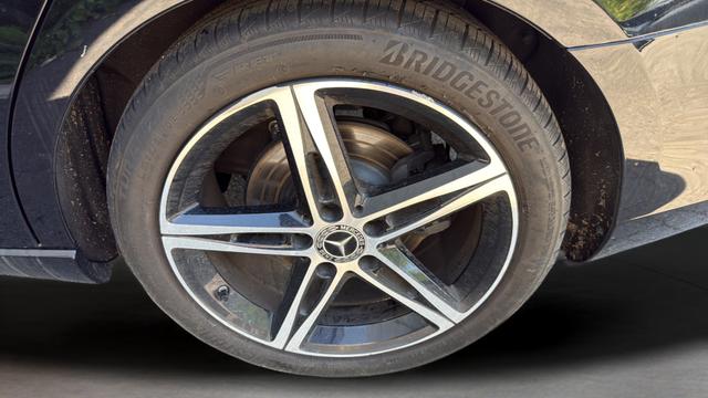 2022 Mercedes-Benz A 220 A 220
