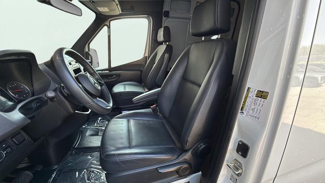 2025 Mercedes-Benz Sprinter 2500 Standard Roof 4-Cyl Diesel HO