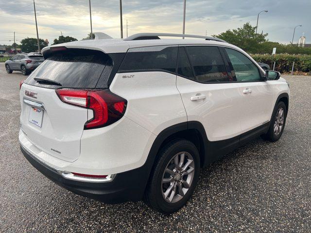 2024 GMC Terrain AWD SLT
