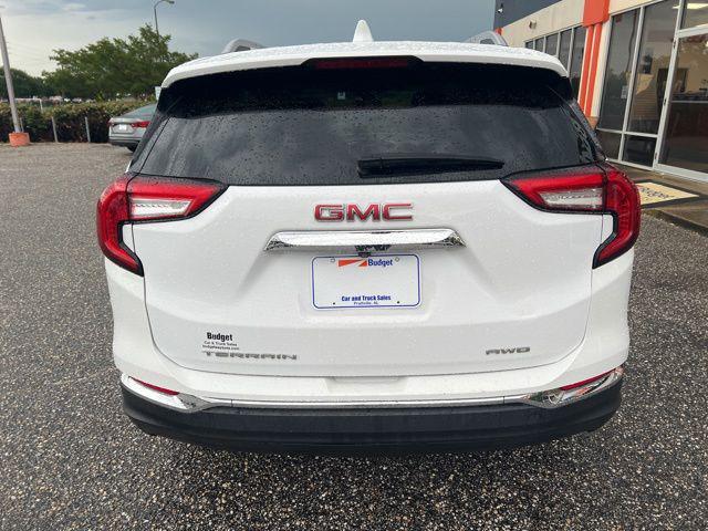 2024 GMC Terrain AWD SLT
