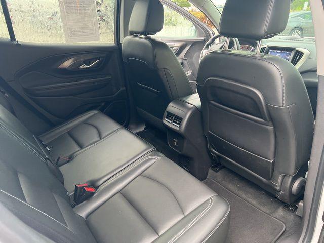 2024 GMC Terrain AWD SLT