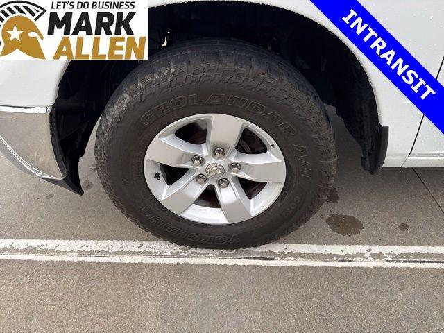 2023 Ram 1500 Classic SLT Crew Cab 4x4 5'7" Box