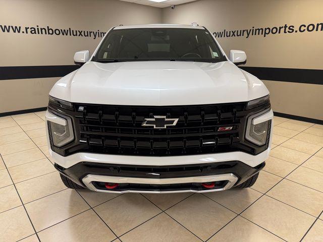 2025 Chevrolet Suburban 4WD Z71
