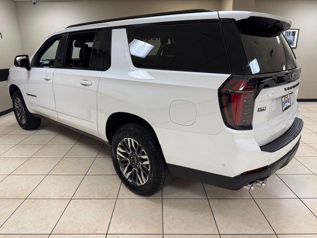 2025 Chevrolet Suburban 4WD Z71