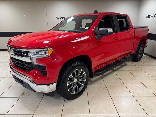 2024 Chevrolet Silverado 1500 4WD Crew Cab Short Bed LT with 2FL