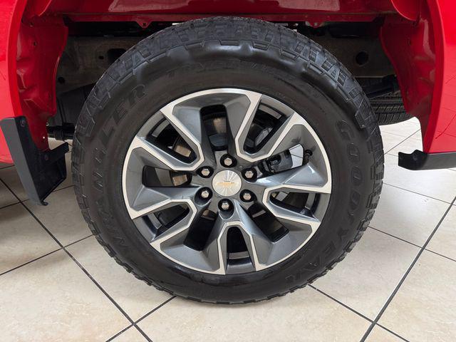 2024 Chevrolet Silverado 1500 4WD Crew Cab Short Bed LT with 2FL